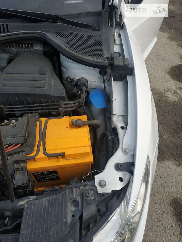 Хэтчбек SEAT Ibiza 2011 в Ивано-Франковске