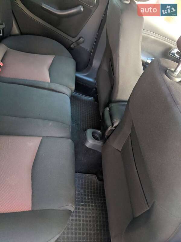 Хэтчбек SEAT Ibiza 2008 в Ровно