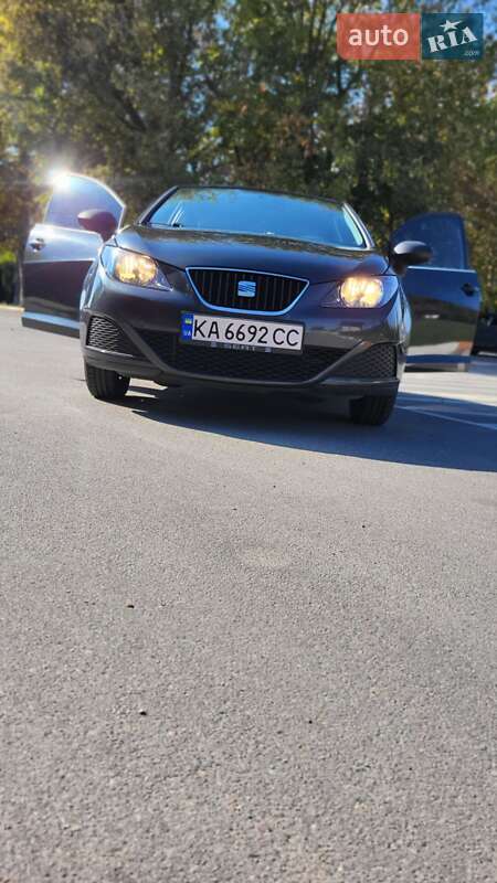 Хэтчбек SEAT Ibiza 2010 в Василькове