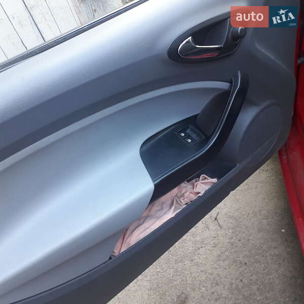 Хетчбек SEAT Ibiza 2009 в Києві