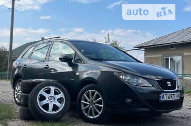 Хэтчбек SEAT Ibiza 2011 в Тысменице