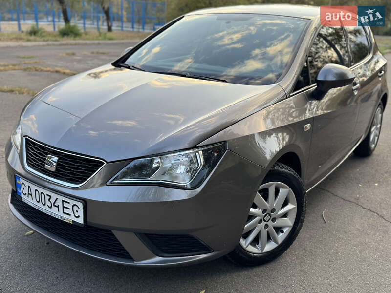 Хетчбек SEAT Ibiza 2015 в Кривому Розі