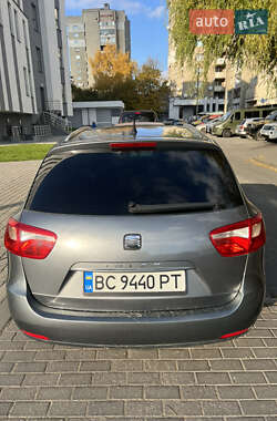 Хэтчбек SEAT Ibiza 2012 в Львове