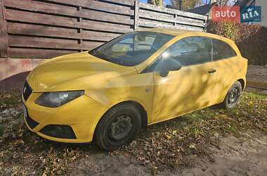 Хэтчбек SEAT Ibiza 2011 в Киеве