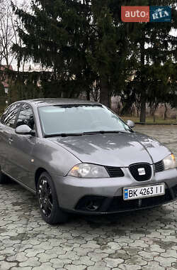 Хетчбек SEAT Ibiza 2007 в Дубні