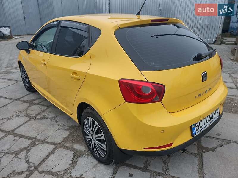 Хетчбек SEAT Ibiza 2010 в Львові