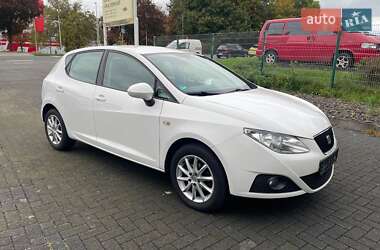 Хетчбек SEAT Ibiza 2011 в Калуші