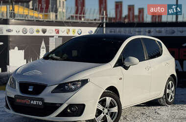 Хетчбек SEAT Ibiza 2011 в Києві