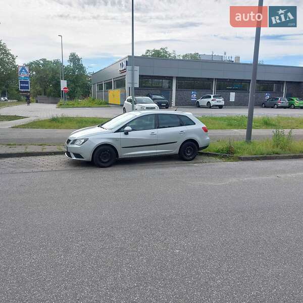 Хэтчбек SEAT Ibiza 2013 в Конотопе