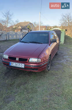 Хетчбек SEAT Ibiza 1995 в Жовкві