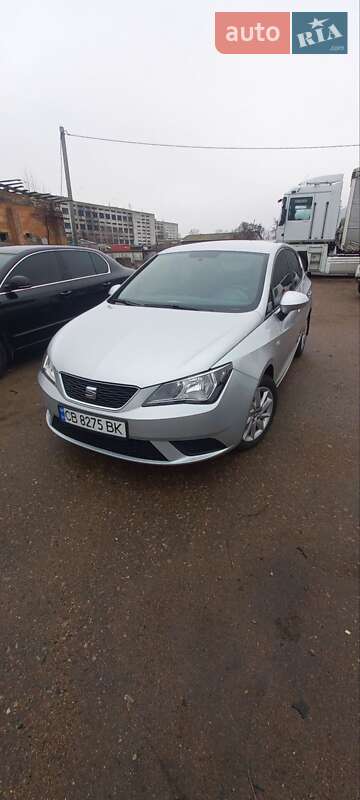 Хэтчбек SEAT Ibiza 2015 в Чернигове