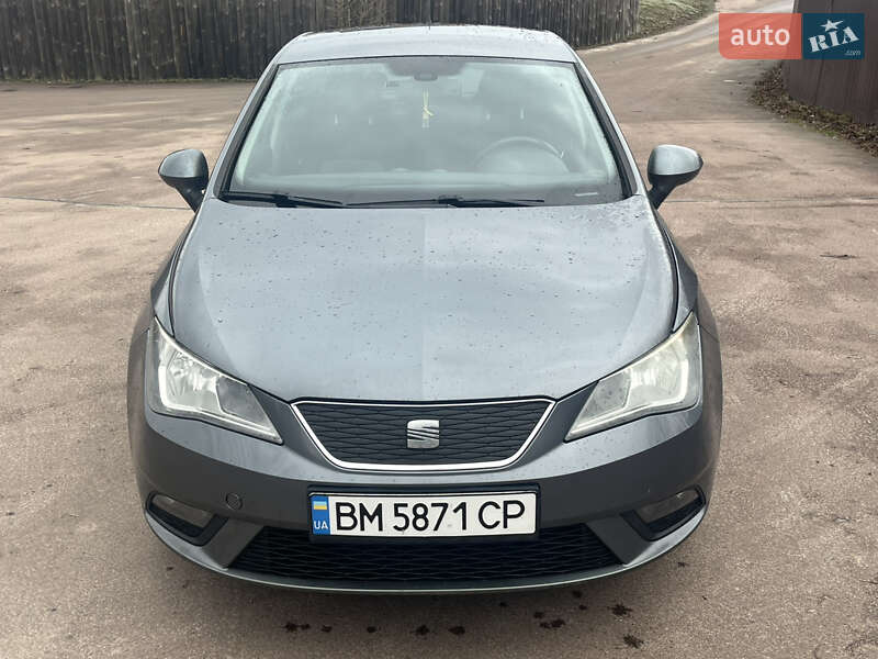 Хэтчбек SEAT Ibiza 2012 в 
