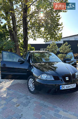 Хэтчбек SEAT Ibiza 2008 в Львове