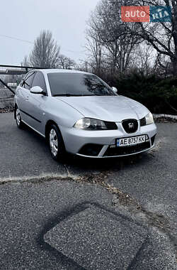 Хетчбек SEAT Ibiza 2008 в Дніпрі