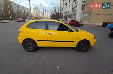 Хэтчбек SEAT Ibiza 2004 в Киеве