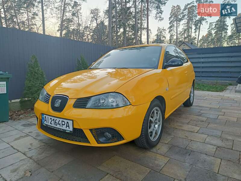 Хэтчбек SEAT Ibiza 2006 в Ирпене