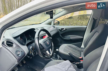 Хэтчбек SEAT Ibiza 2010 в Черновцах