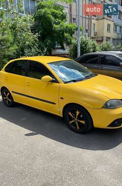 Хэтчбек SEAT Ibiza 2008 в Киеве