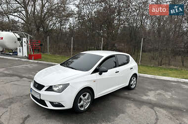 Хетчбек SEAT Ibiza 2012 в Дніпрі