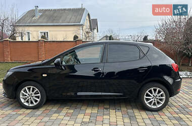 Хэтчбек SEAT Ibiza 2015 в Тысменице