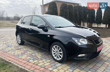 Хэтчбек SEAT Ibiza 2015 в Тысменице