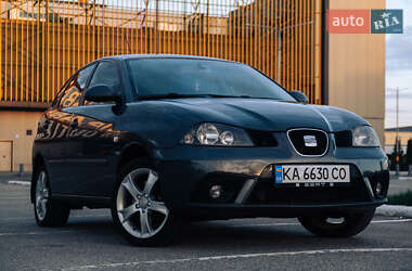 Хэтчбек SEAT Ibiza 2008 в Киеве