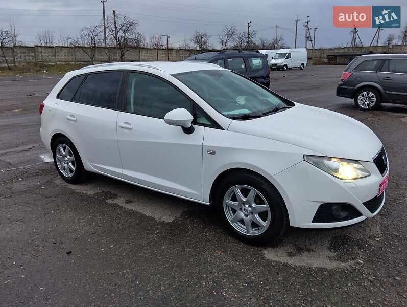 Універсал SEAT Ibiza 2011 в Рівному