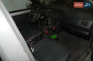 Хэтчбек SEAT Ibiza 1990 в Николаеве