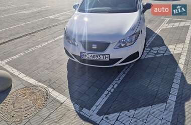Хэтчбек SEAT Ibiza 2011 в 