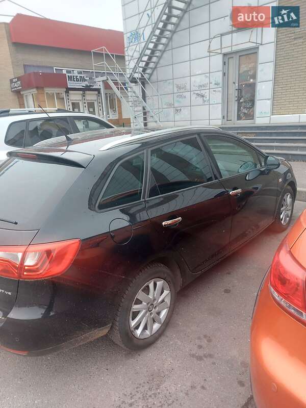 Хэтчбек SEAT Ibiza 2013 в Харькове