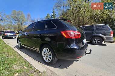 Хетчбек SEAT Ibiza 2012 в 