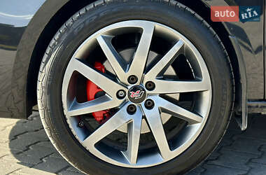 Хэтчбек SEAT Ibiza 2012 в 