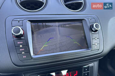 Хэтчбек SEAT Ibiza 2012 в 