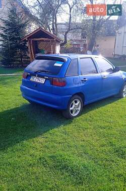 Хэтчбек SEAT Ibiza 1996 в 