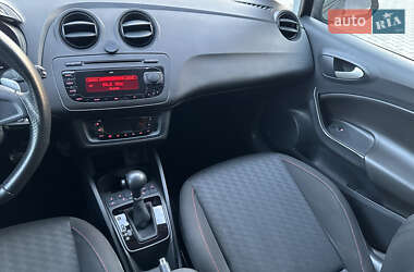 Хэтчбек SEAT Ibiza 2010 в 