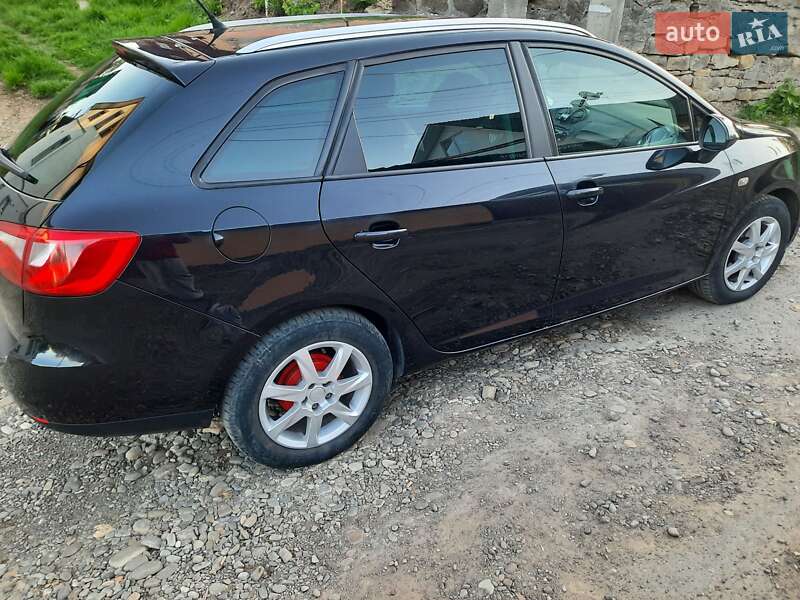 Универсал SEAT Ibiza 2011 в Черновцах фото 4 Универсал SEAT Ibiza 2011 в Черновцах