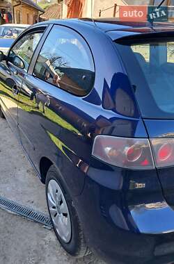 Хетчбек SEAT Ibiza 2007 в 