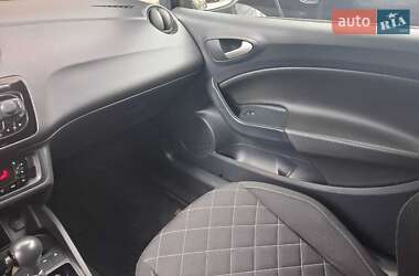Хетчбек SEAT Ibiza 2010 в 