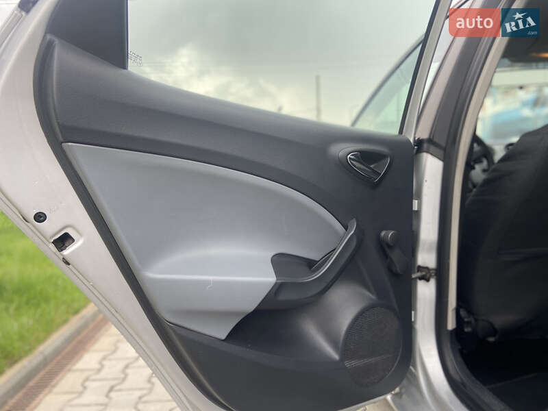 Хетчбек SEAT Ibiza 2013 в Києві