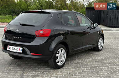 Хэтчбек SEAT Ibiza 2011 в 