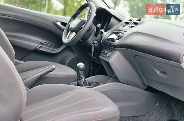 Хетчбек SEAT Ibiza 2011 в 