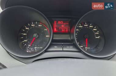 Хетчбек SEAT Ibiza 2011 в 