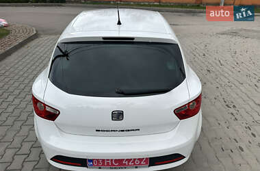 Хэтчбек SEAT Ibiza 2011 в 