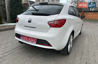 Хэтчбек SEAT Ibiza 2011 в 