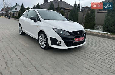 Хэтчбек SEAT Ibiza 2011 в 