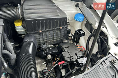 Хэтчбек SEAT Ibiza 2011 в 