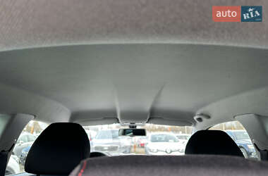 Хэтчбек SEAT Ibiza 2011 в 
