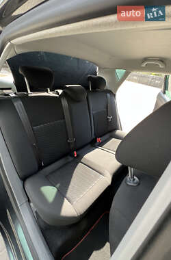 Хэтчбек SEAT Ibiza 2010 в 