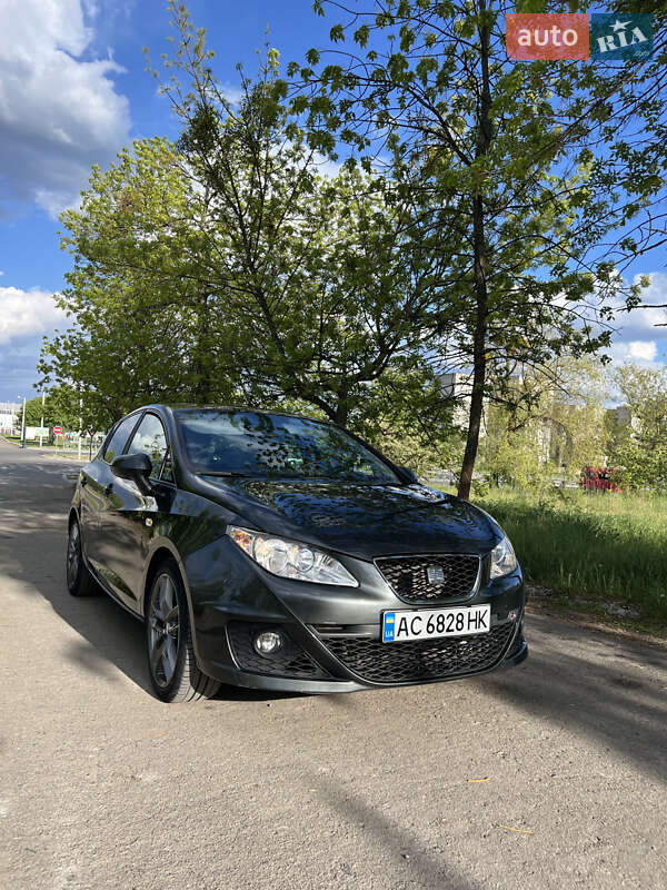 Хетчбек SEAT Ibiza 2010 в Ковелі