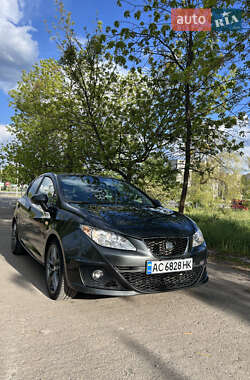 Хэтчбек SEAT Ibiza 2010 в 